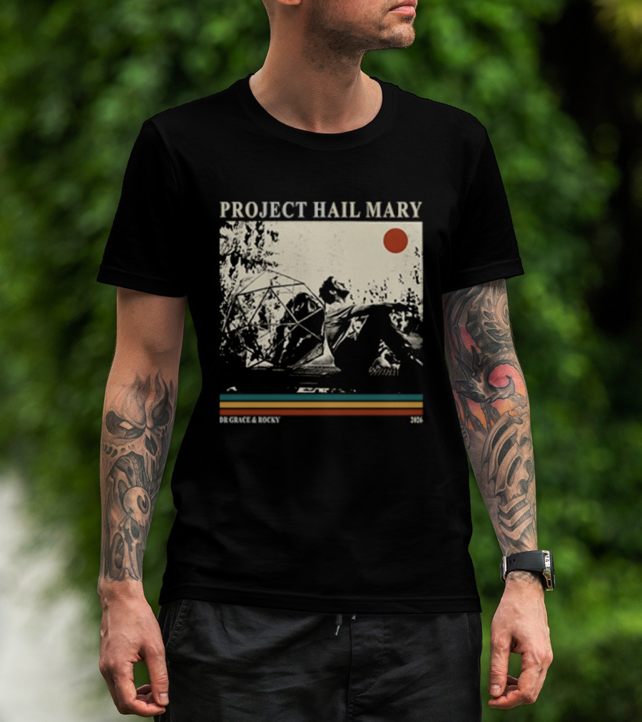 Project Hail Mary Dr Grace & Rocky 2021 Vintage Cover T-Shirt