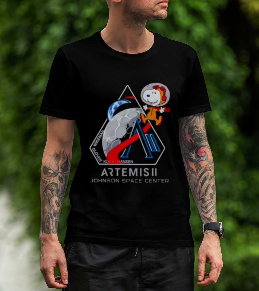 Artemis II Snoopy Johnson Space Center NASA Moon Mission T-Shirt