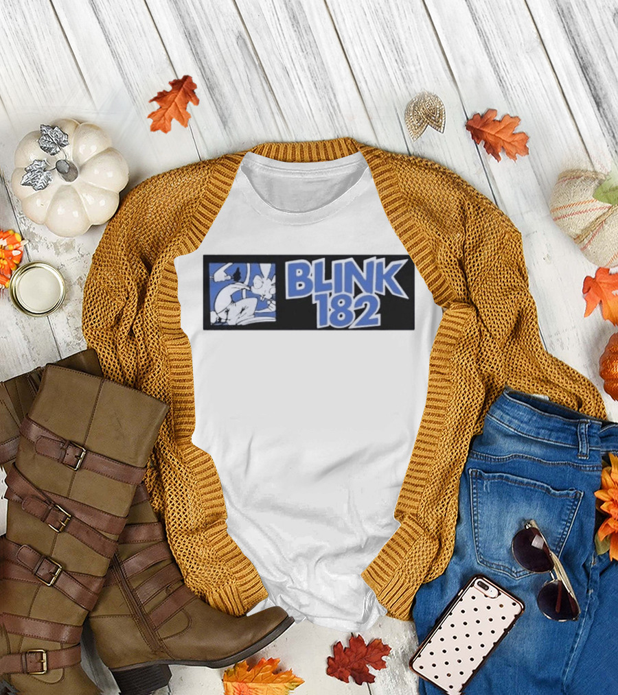 Blink 182 Limited Edition Blue White Cartoon Art 25 Box T-Shirt