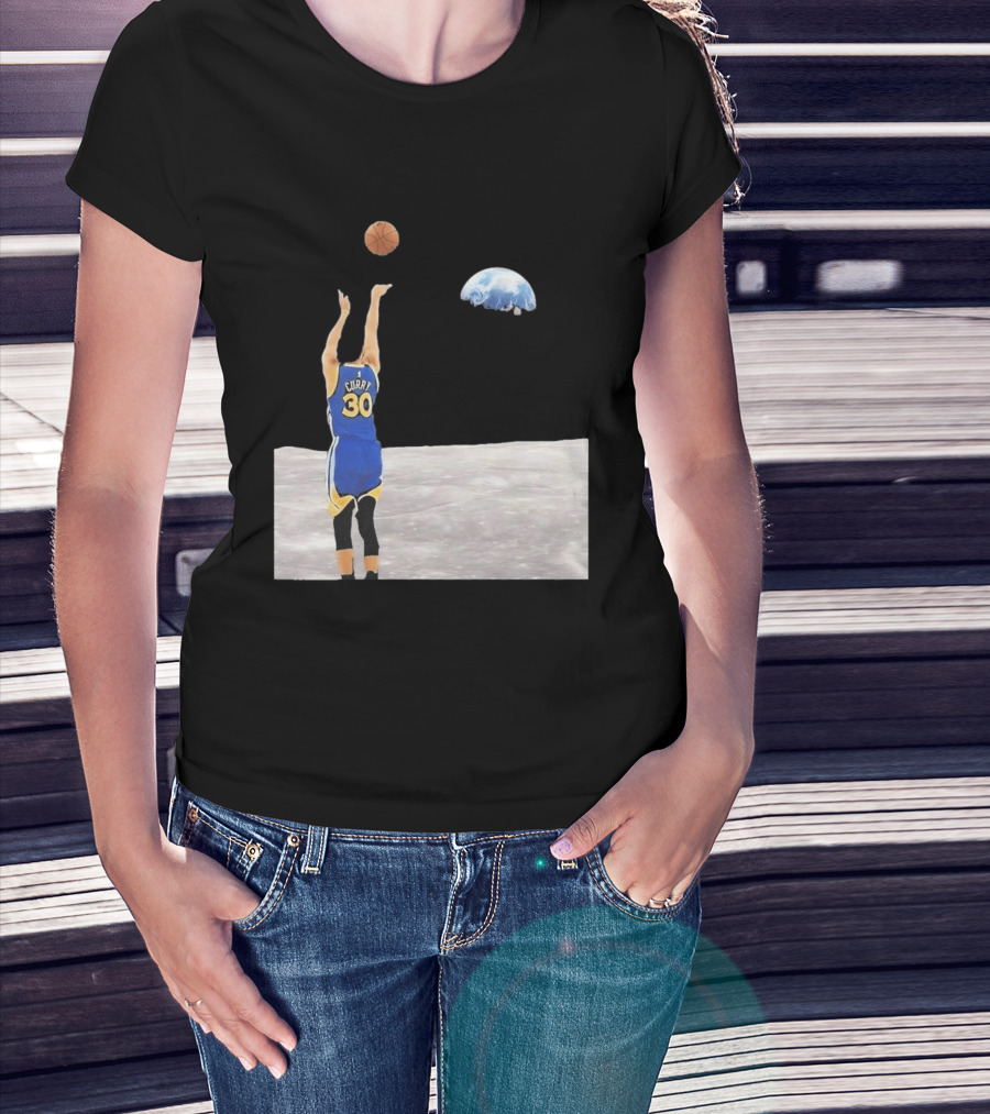 Stephen Curry 30 Shooting Basketball From Moon Earth View T-Shirt