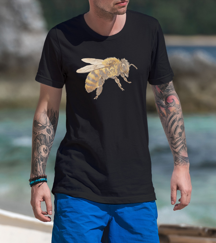 Honey Bee Realistic Illustration Detailed Insect T-Shirt