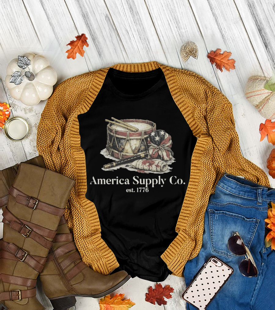 America Supply Co. Est. 1776 Drum and Fife with American Flag Props T-Shirt