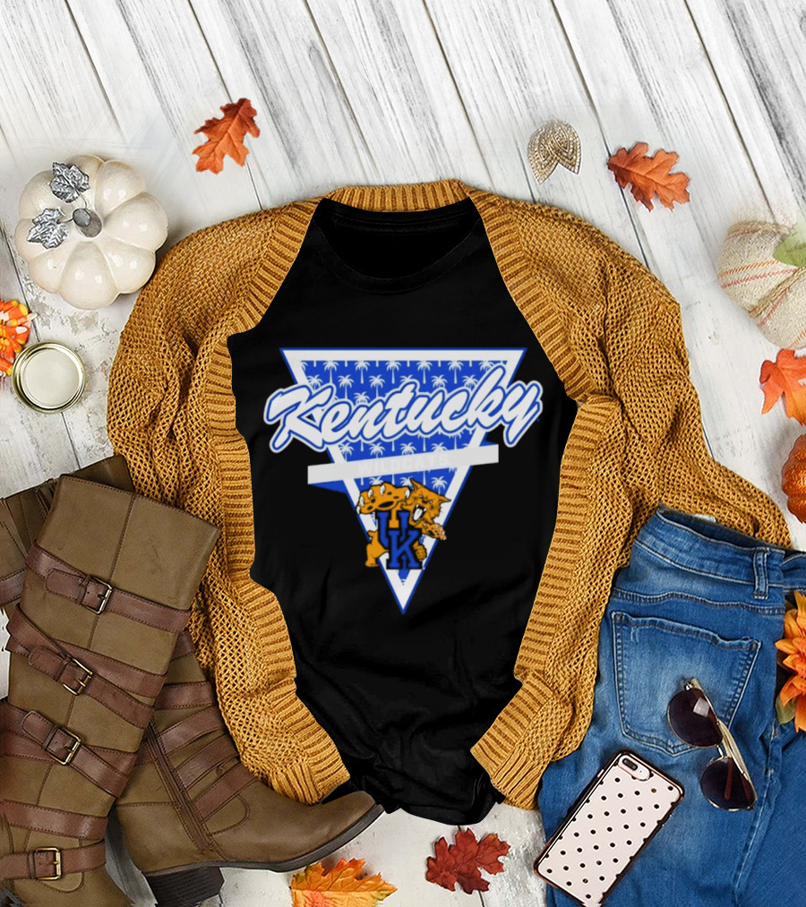 Kentucky Wildcats Palm Tree Triangle Vintage Vibe T-Shirt