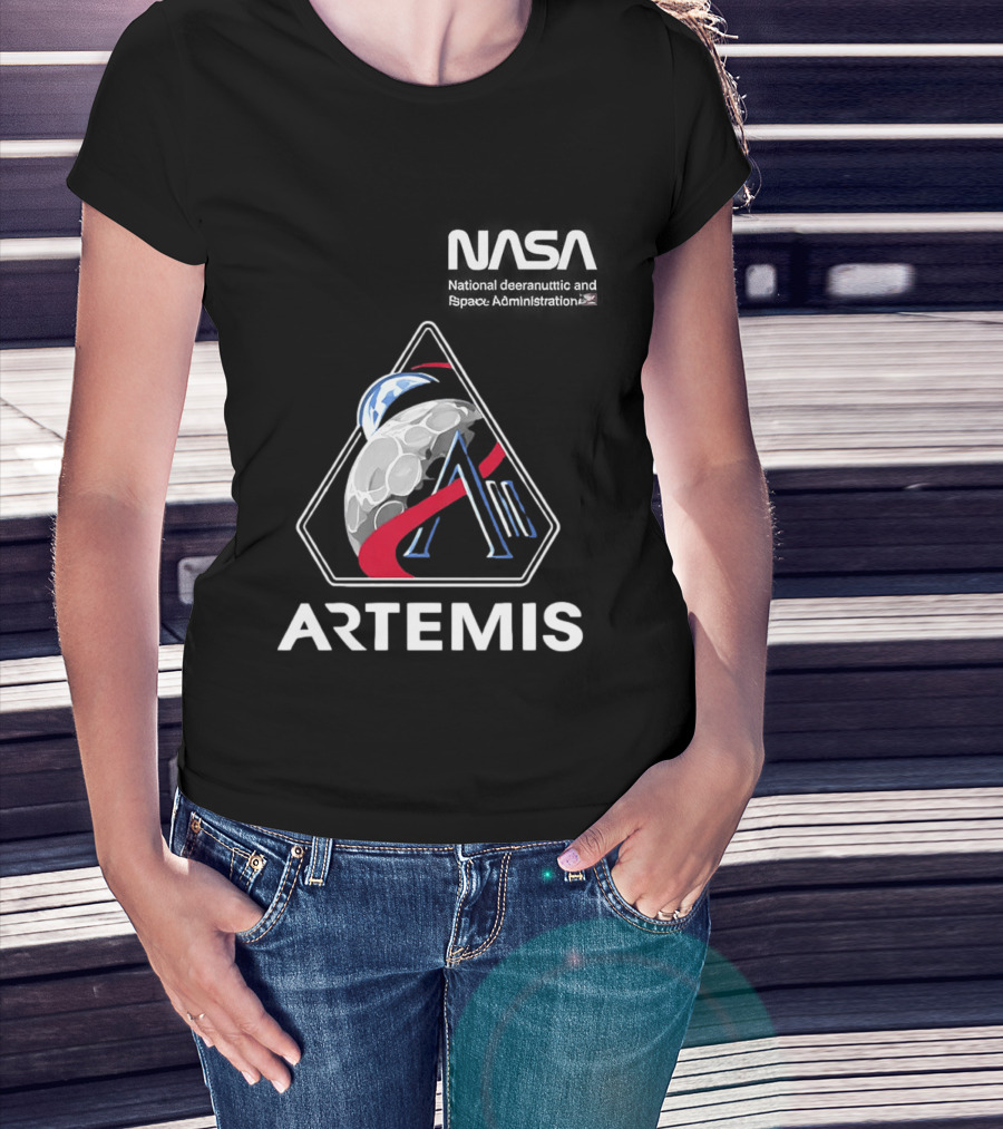 NASA Artemis 2 Mission Moon Exploration T-Shirt