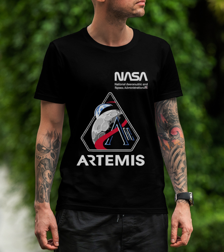 NASA Artemis 2 Mission Moon Exploration T-Shirt