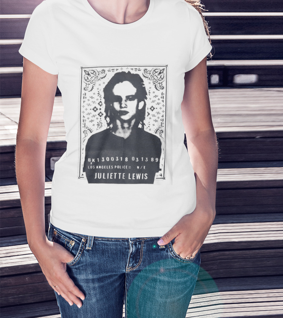 Juliette Lewis Los Angeles Police Shot 300318 USA 1989 T-Shirt
