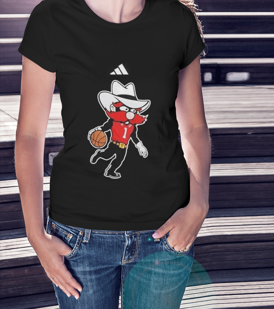 Texas Tech Red Raiders Basketball Wreck 'Em Raider Mascot Playing Basketball T-Shirt
