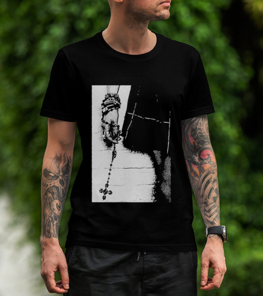 The Pretty Reckless Rosary Baphomet XScreaming T-Shirt