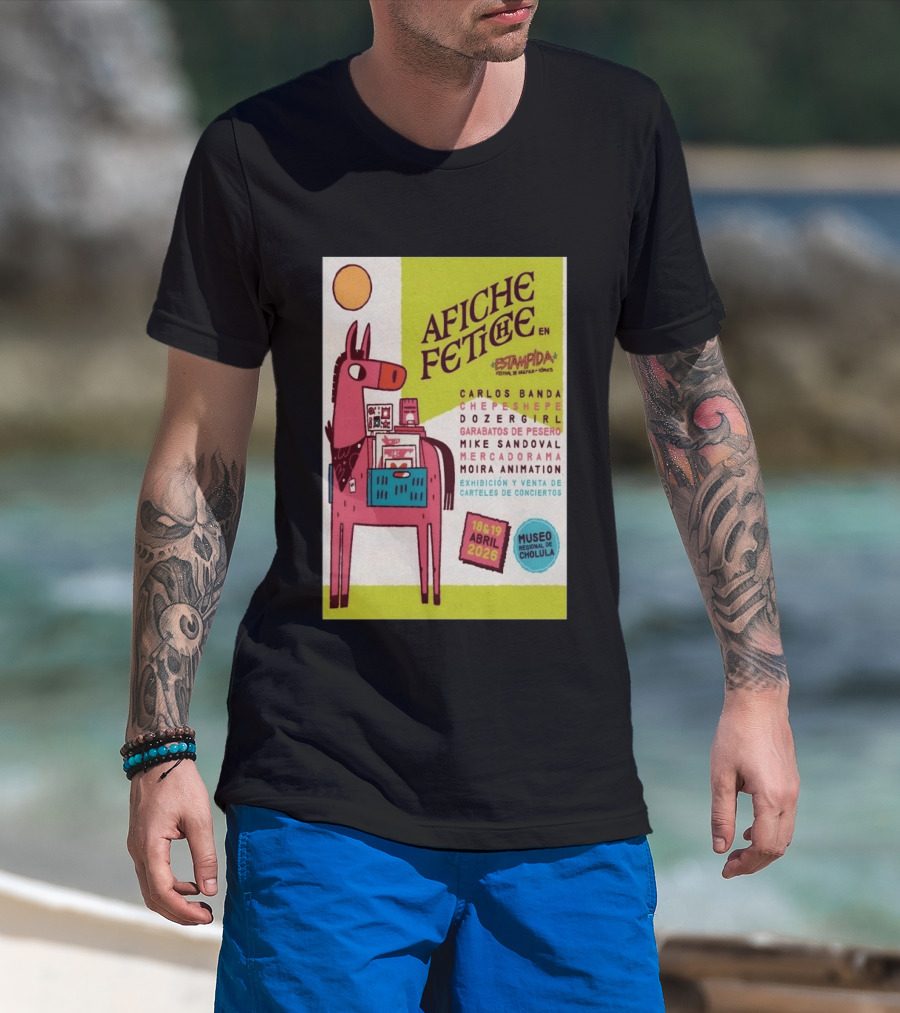 Afiche Fetiche Estampida Festival Gráfica Cómics Cholula Abril 2026 Museo Regional Exhibición Carteles Conciertos T-Shirt