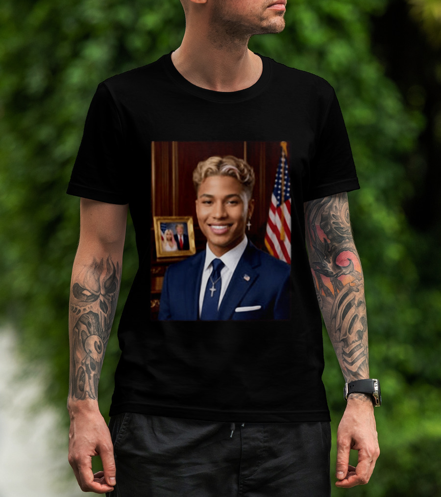 Kenzo J. Trump 2026 Presidential Portrait With USA Flag And Photo Frame T-Shirt