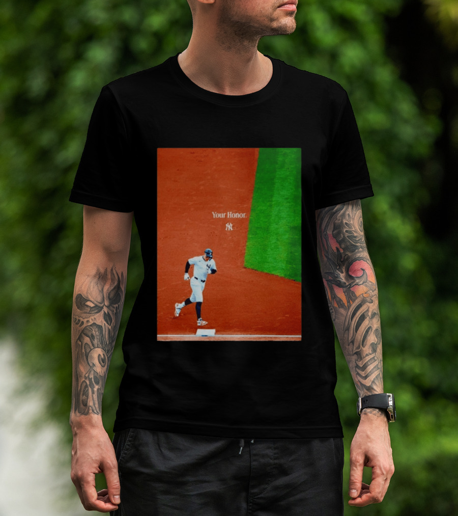 Your Honor Aaron Judge New York Yankees Rounding Bases NY Yankees T-Shirt