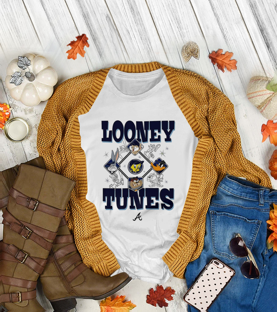 Looney Tunes Atlanta Braves Baseball Diamond Cartoon Characters T-Shirt