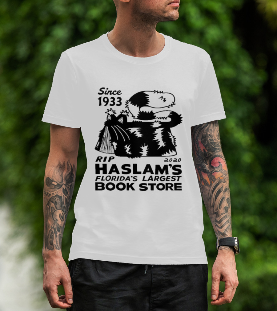 Since 1933 RIP 2020 Haslam's Florida's Largest Book Store Snoopy Doghouse T-Shirt