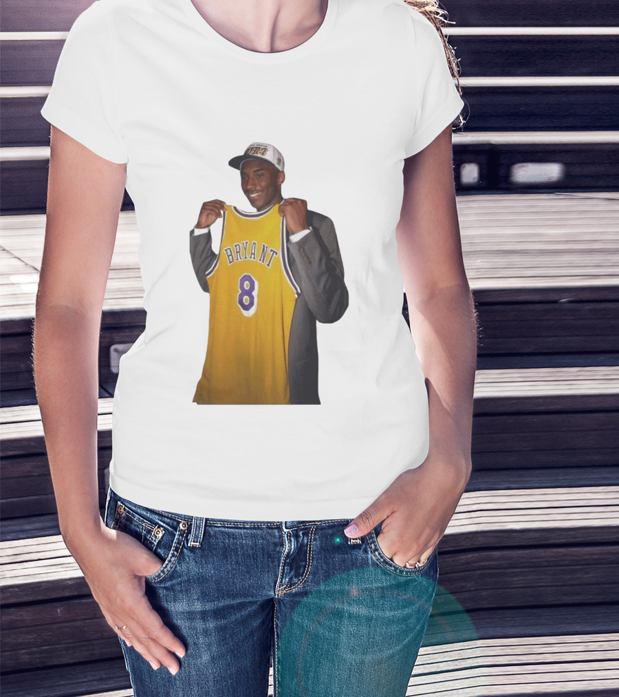 Bryant 8 Lakers Jersey Iconic Kobe Image T-Shirt