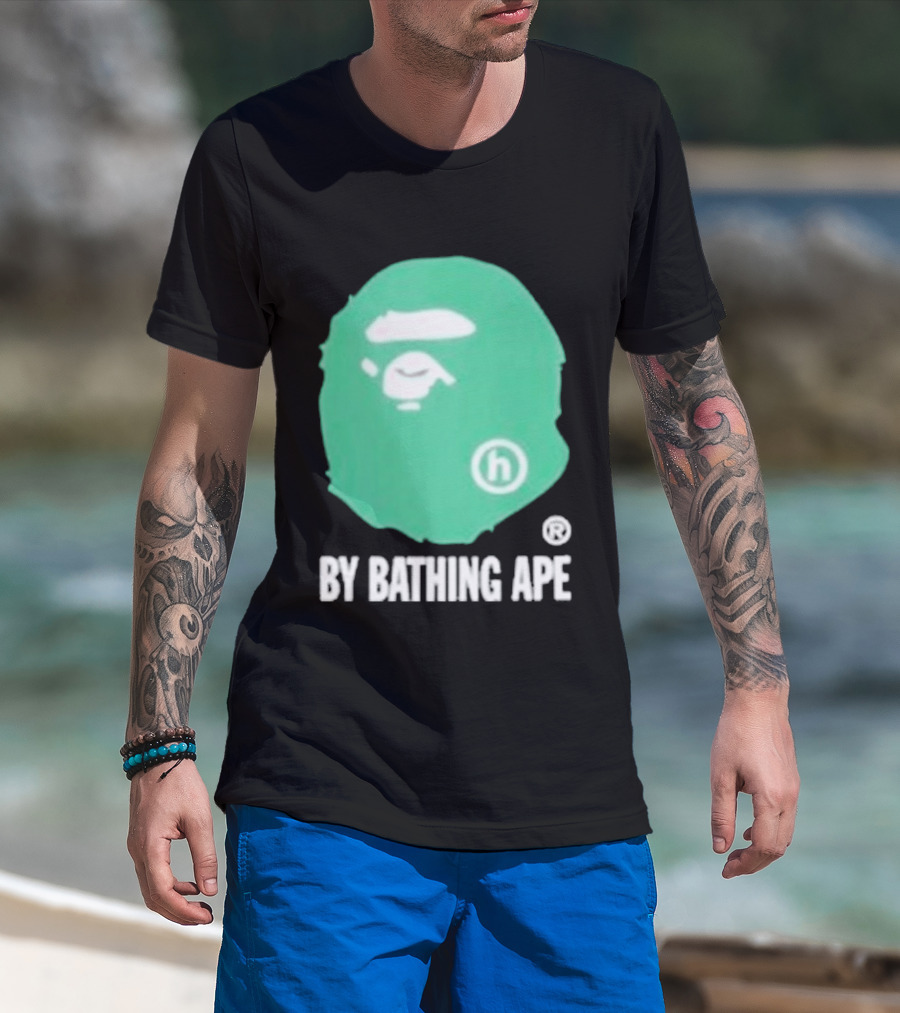 Bape A Bathing Ape Green Big Ape Head Hologram By Bathing Ape And Bapesta Trucker Hat Set 2026 T-Shirt
