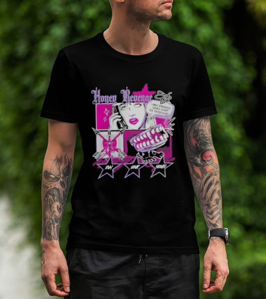 Honey Revenge Comic Style Pink And Black Lips Starburst T-Shirt