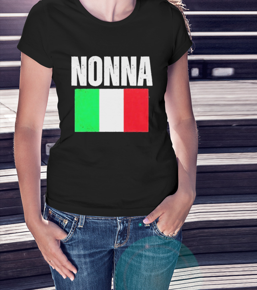 Italian Nonna Flag Pride With Italy T-Shirt
