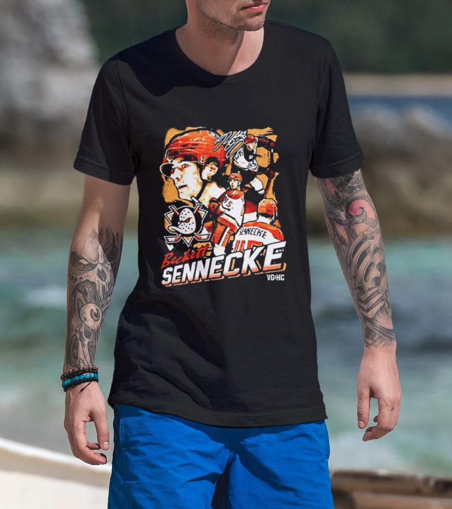Beckett Sennecke Oregon Ducks Hockey Collage T-Shirt