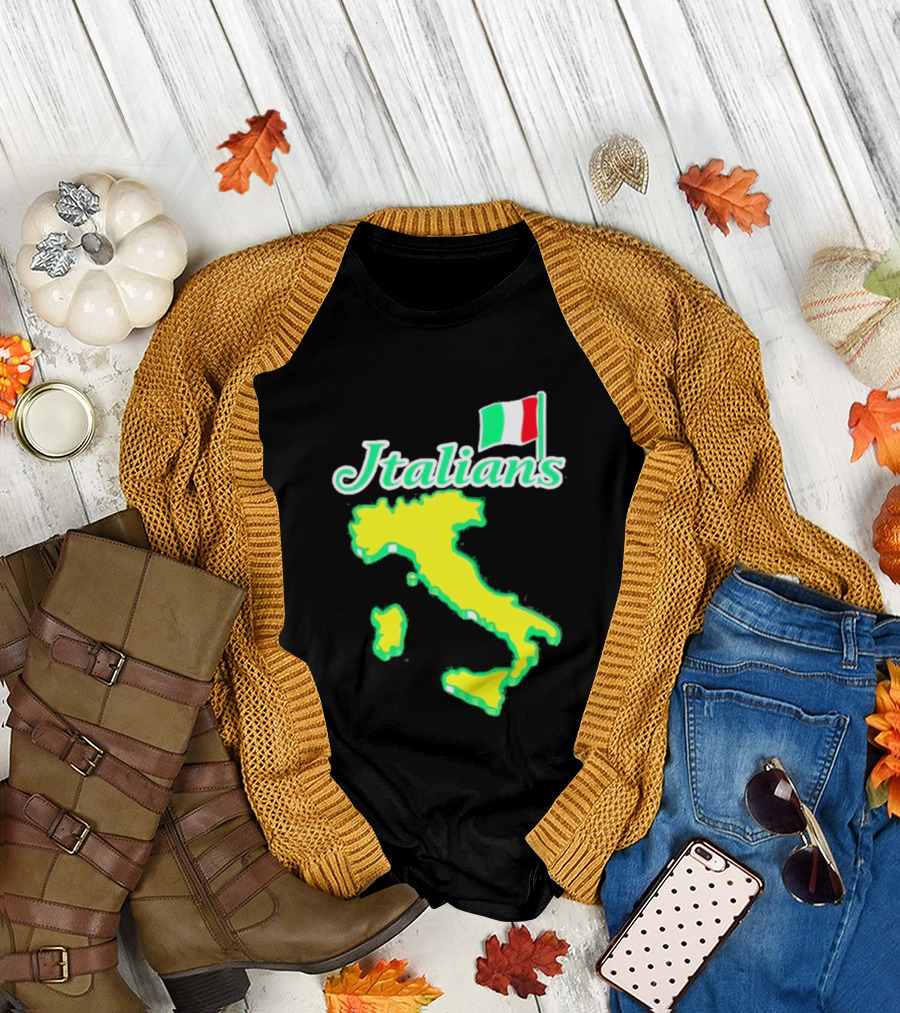 Italians Map of Italy with Flag T-Shirt