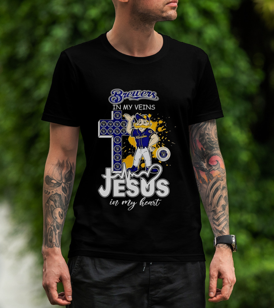 Brewers In My Veins Jesus In My Heart With Cross And Brewman T-Shirt