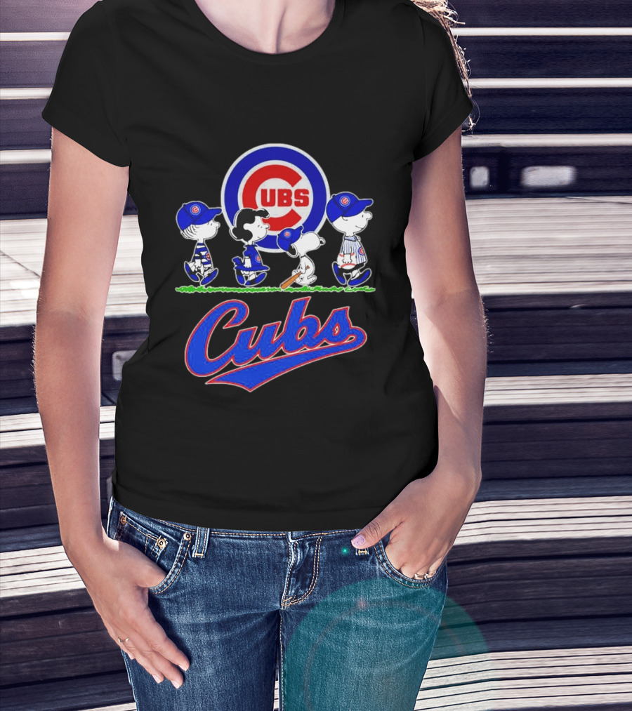 Chicago Cubs Peanuts Characters Walking 2026 T-Shirt