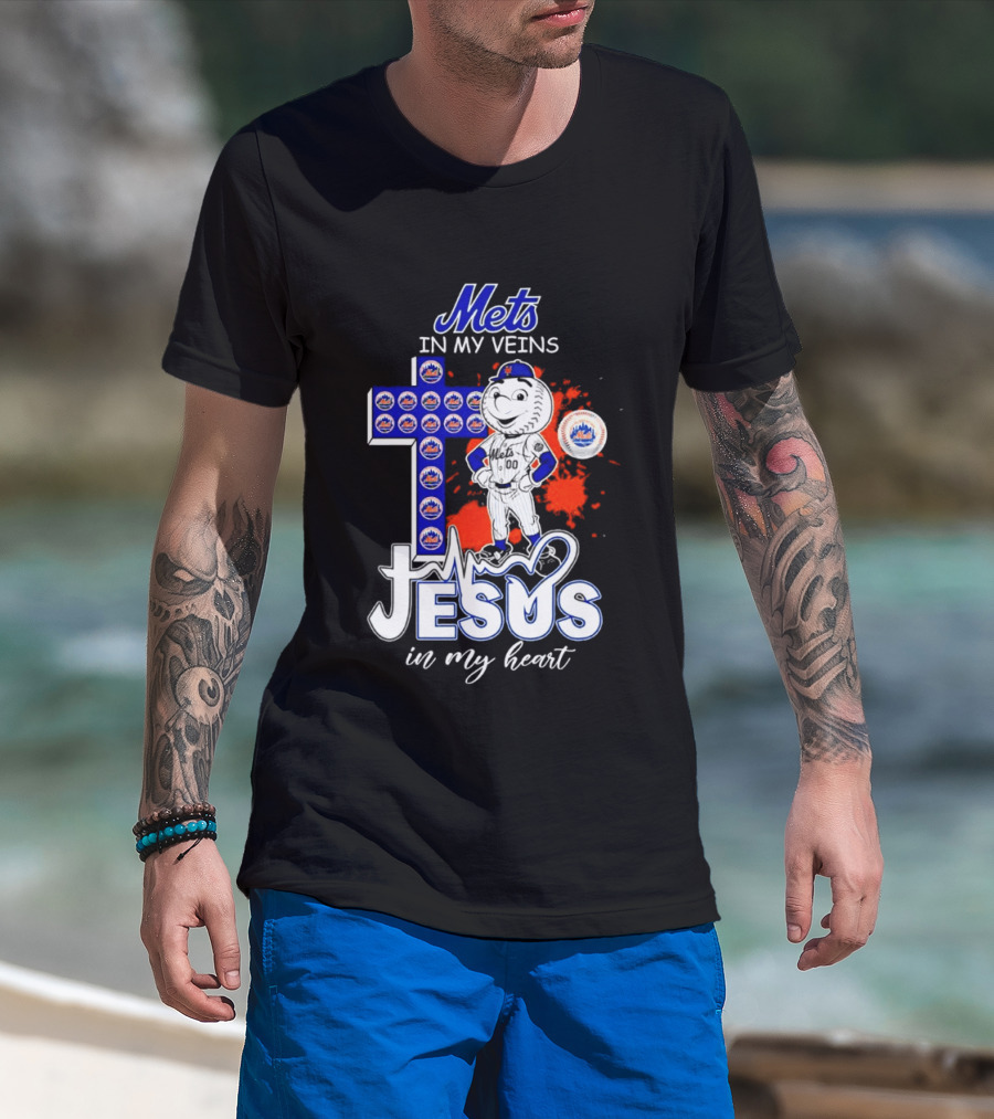 Mets In My Veins Jesus In My Heart Cross And Baseball T-Shirt