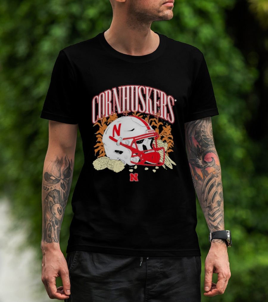 Cornhuskers Nebraska Football Helmet Ncaa Corn Stalks Iconic Red Letter N T-Shirt