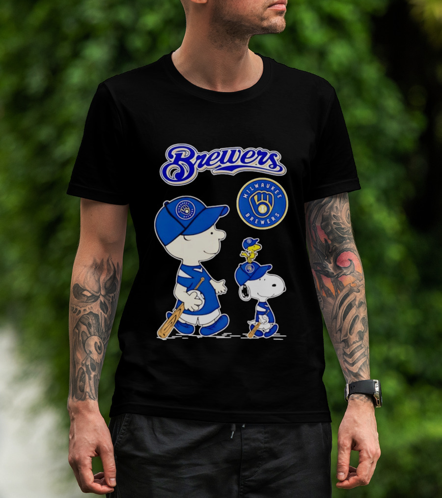 Brewers Charlie Brown Snoopy Woodstock Milwaukee Brewers T-Shirt