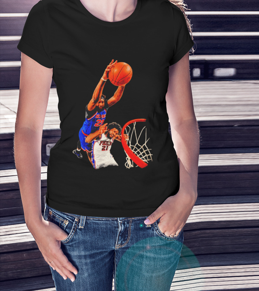 New York Knicks Mitchell Robinson Dunking On Philadelphia 2026 T-Shirt