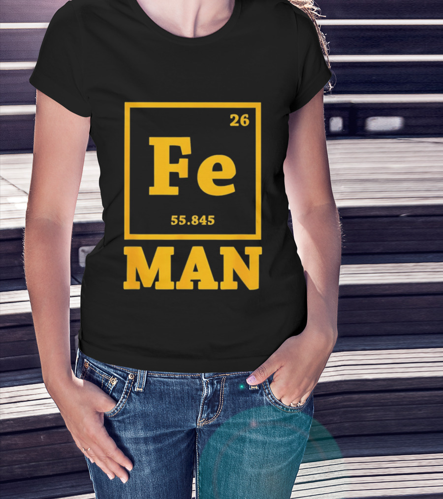 Fe 26 55.845 Periodic Chemistry Element Man T-Shirt