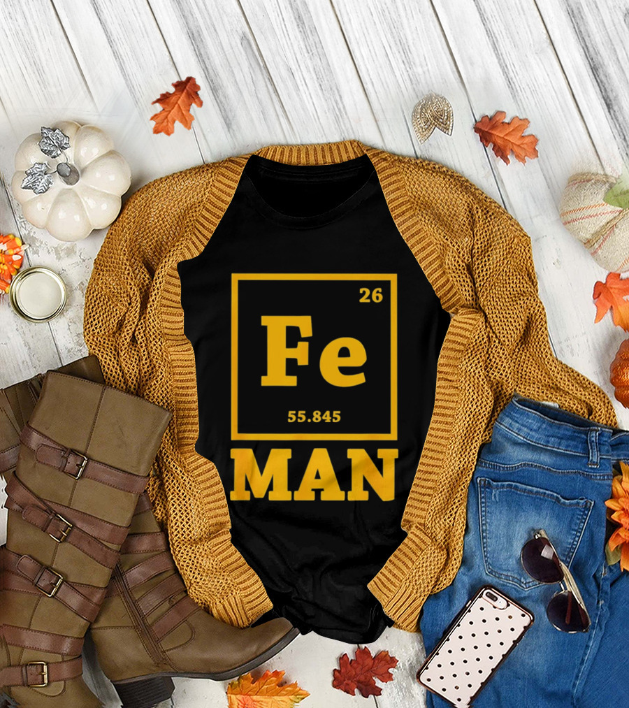 Fe 26 55.845 Periodic Chemistry Element Man T-Shirt