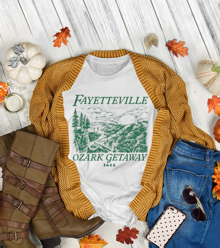 Fayetteville Ozark Getaway Vintage Scenic Landscape T-Shirt