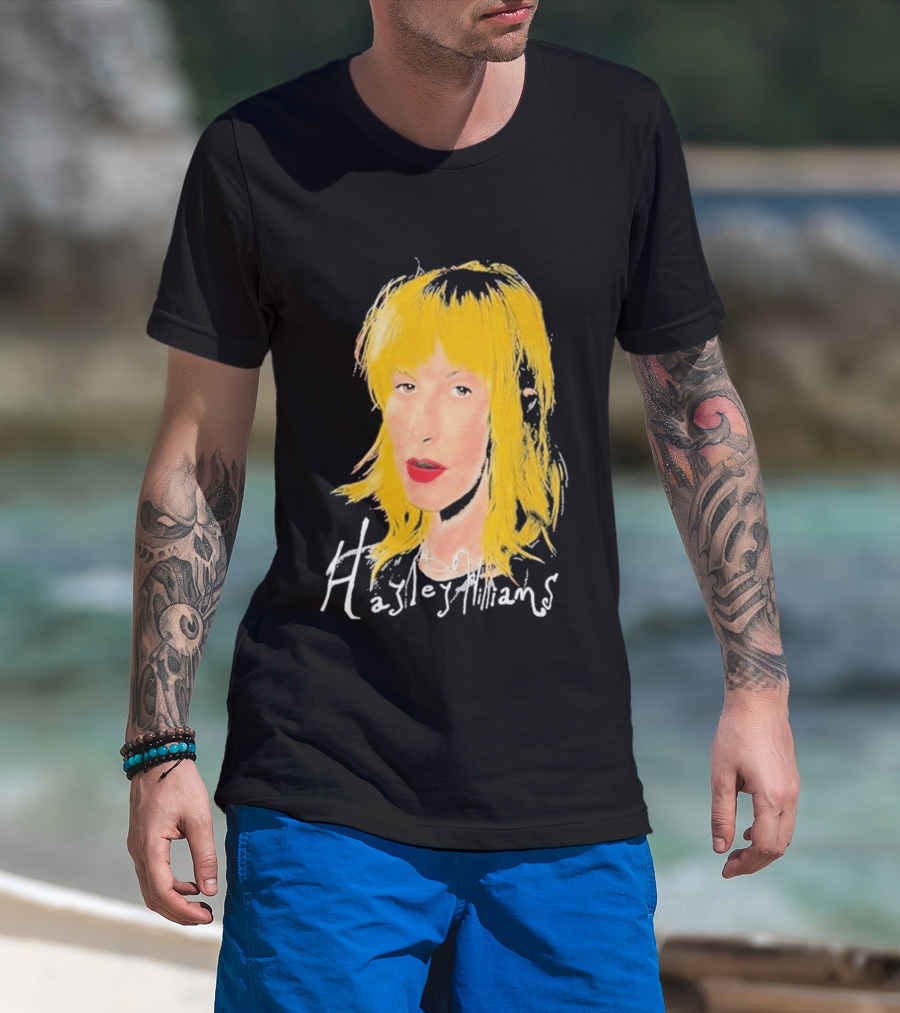 Hayley Williams 2026 Blonde Hair Red Lips T-Shirt