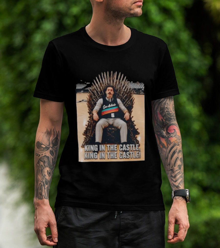 San Antonio Spurs King In The Castle Iron Throne T-Shirt