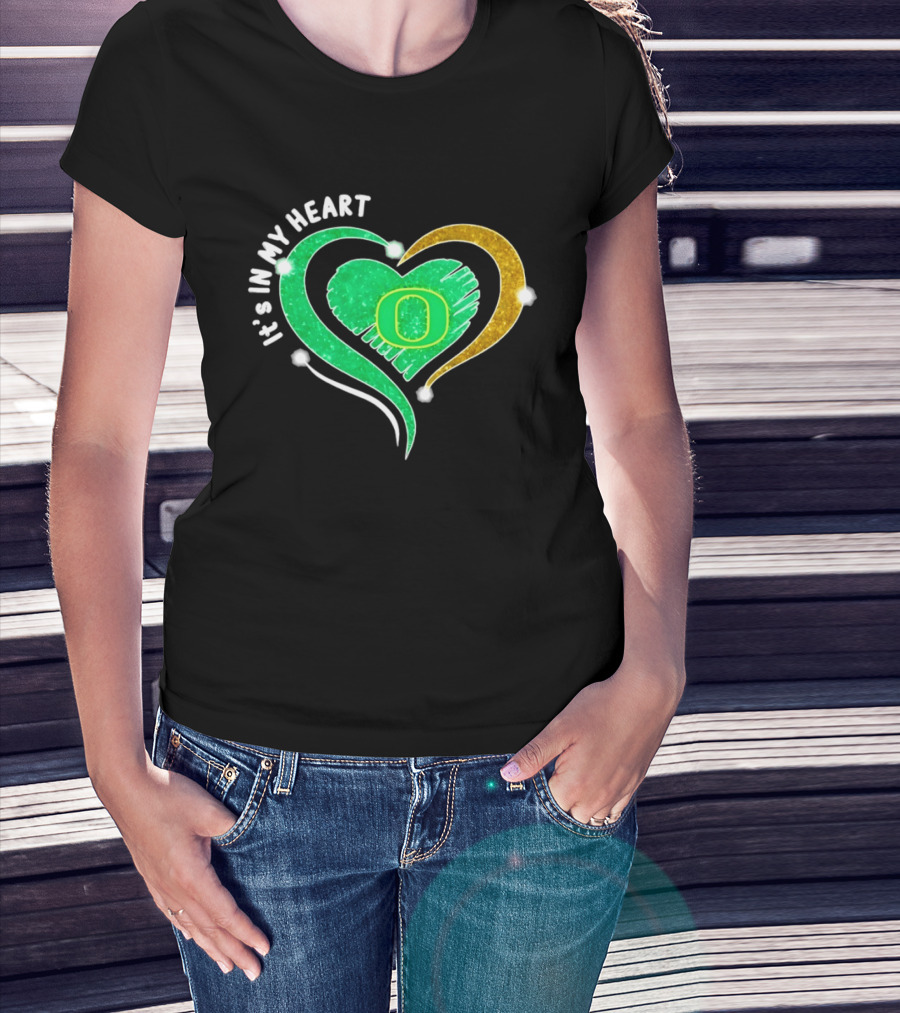 Oregon Ducks Heart 2026 Football Fan Pride T-Shirt