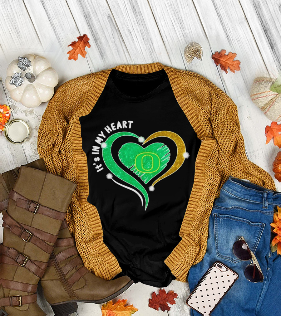 Oregon Ducks Heart 2026 Football Fan Pride T-Shirt