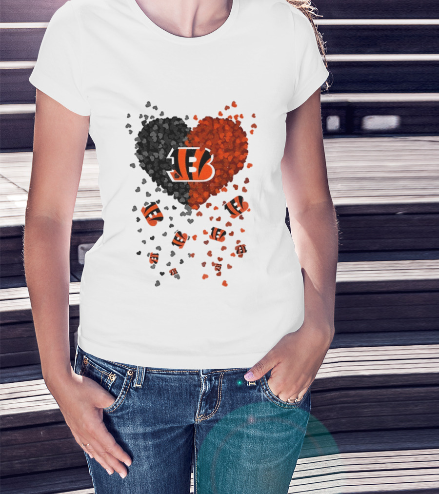 Cincinnati Bengals Heart 2026 Football Fan Love Collection T-Shirt