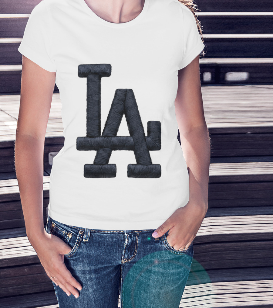 Bruce Dern LA Yarn Hat T-Shirt
