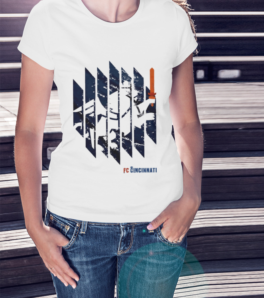 FC Cincinnati Sheared Lion Football Fans Iconic Bold Striped Image T-Shirt