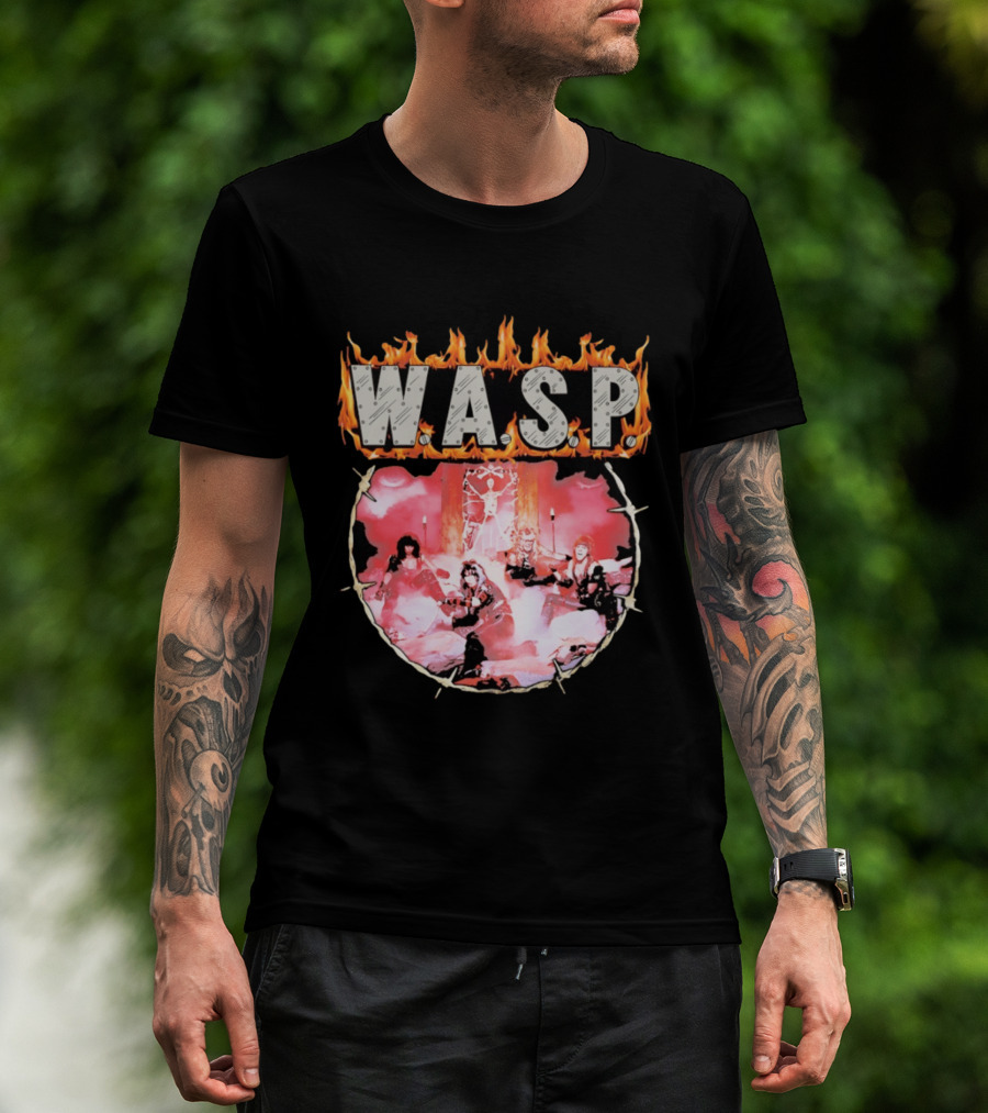 W.A.S.P. Band Fire With Group Photo And Flaming T-Shirt