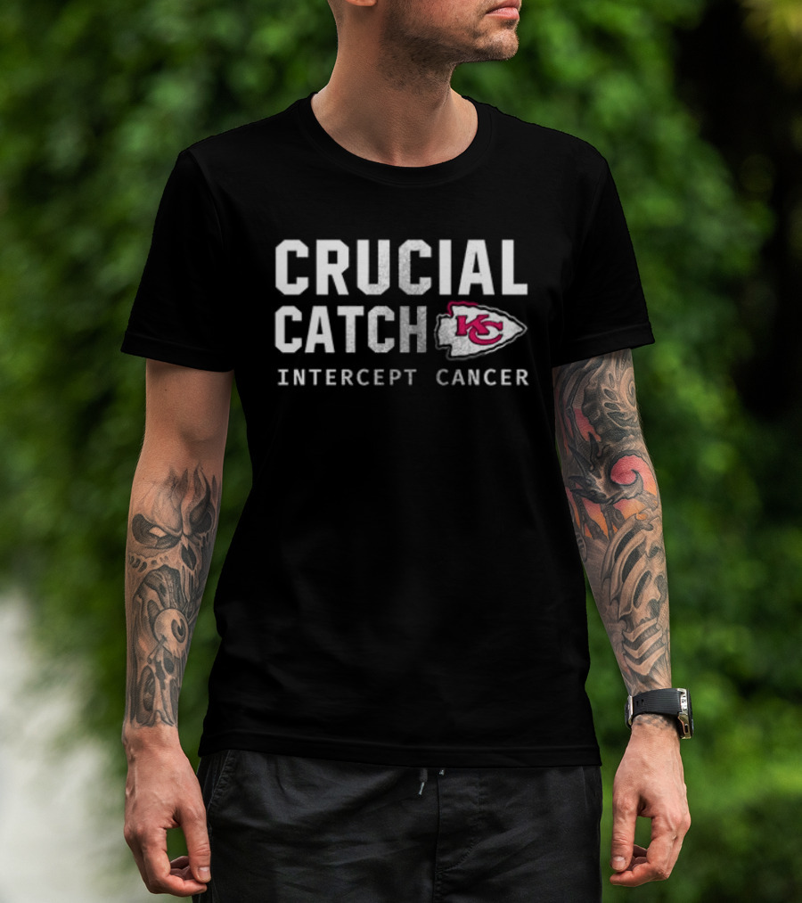 Kansas City Chiefs Crucial Catch Intercept Cancer KC Arrowhead T-Shirt