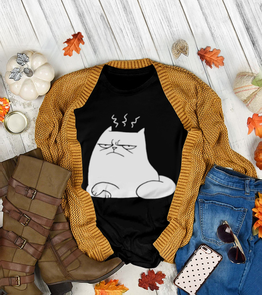 Judgement Cat Grumpy Steaming Expression T-Shirt