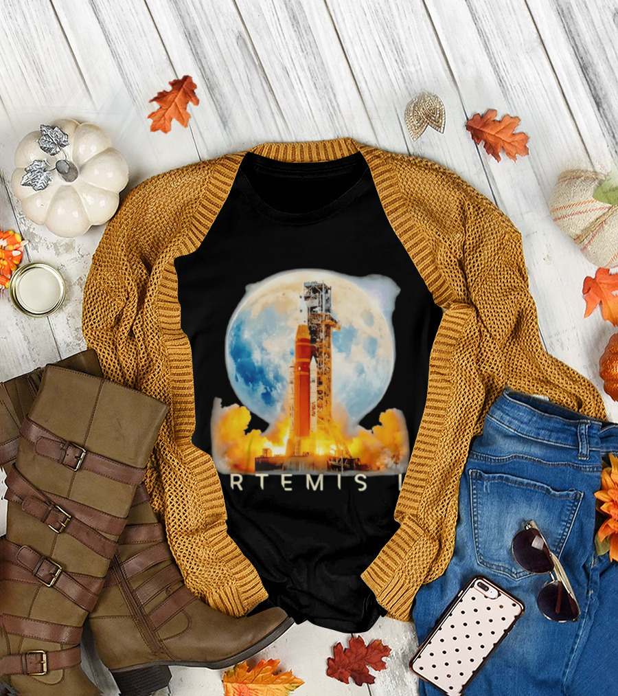 Artemis II Moon Mission NASA Rocket Launch 2026 T-Shirt
