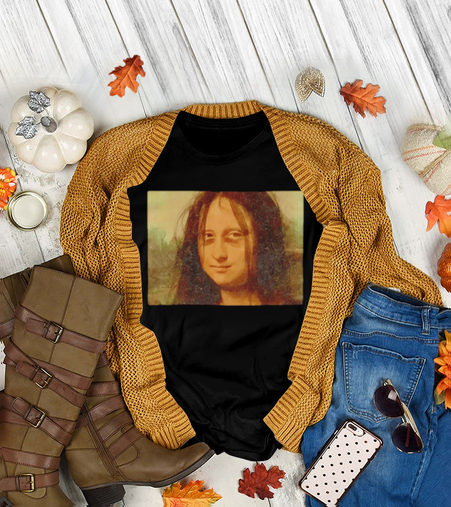 Mona Lisa Messy Hair Meme Remake T-Shirt