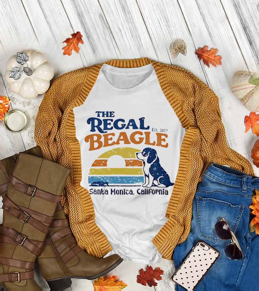 The Regal Beagle Santa Monica California Est 1977 Sunset Dog T-Shirt