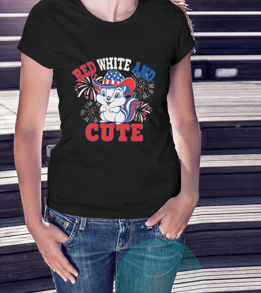 Red White And Cute Fireworks Patriotic Squirrel Cowboy Hat T-Shirt