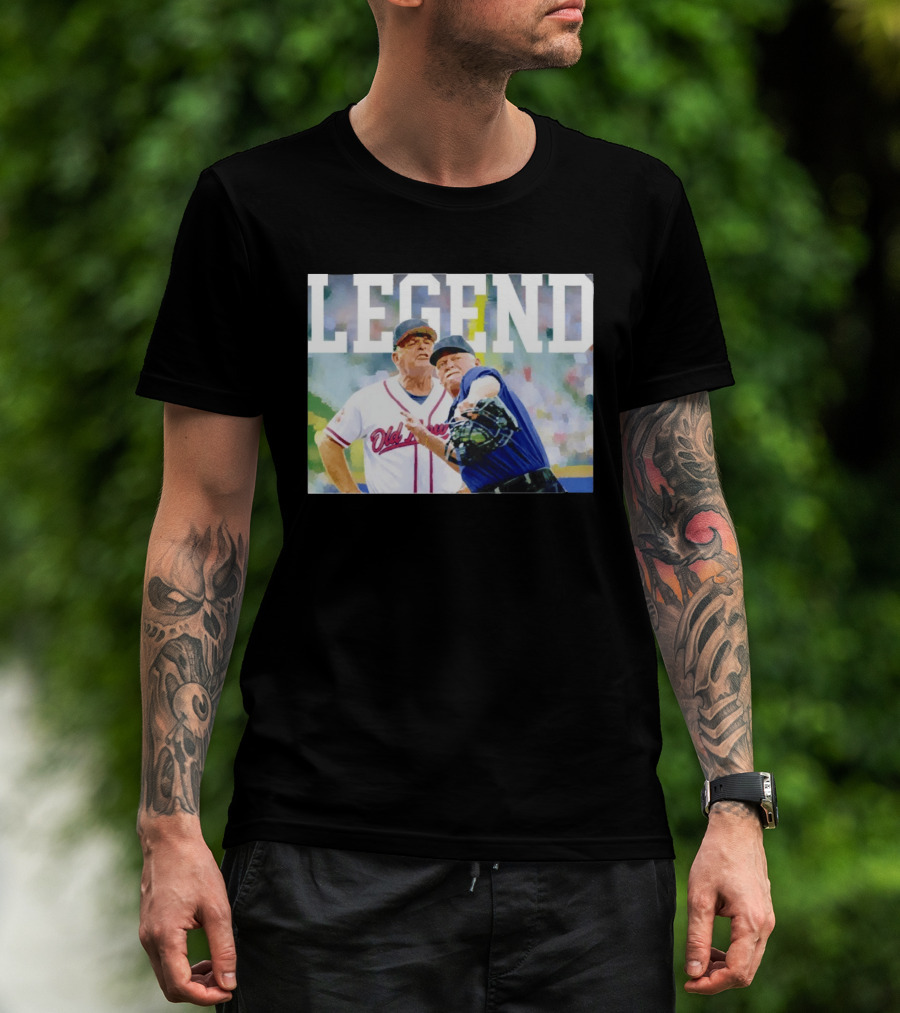Legend Bobby Cox Old Atlanta Braves T-Shirt
