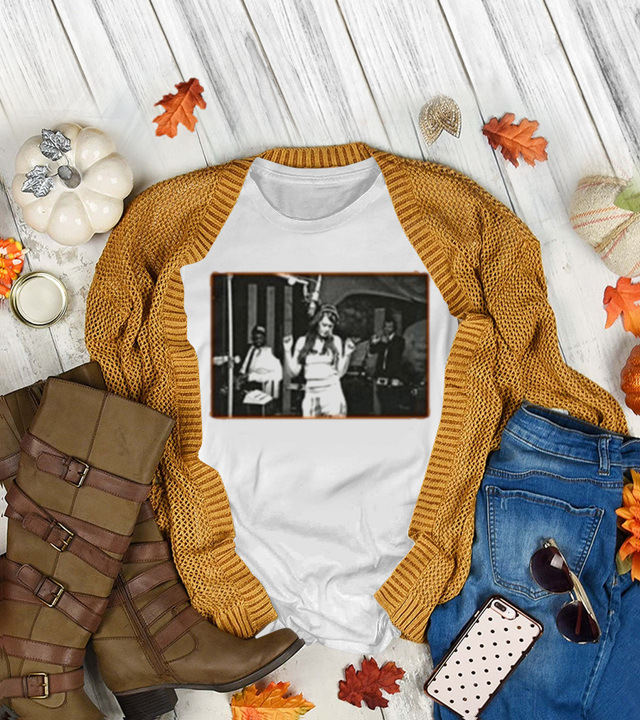 Sienna Spiro Visitor Studio Retro Black and White Music Scene T-Shirt