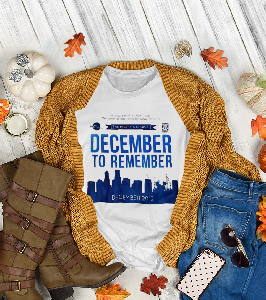 9.43 Alternative Portland Widmer Brothers Brewing December to Remember 2012 T-Shirt