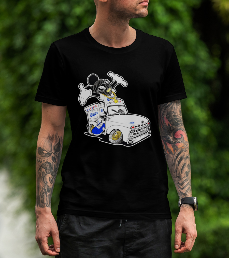 Los Angeles Dodgers Mickey Ice Cream Truck Sneaker Chain T-Shirt